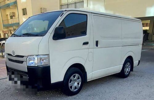 Toyota Hiace 2022