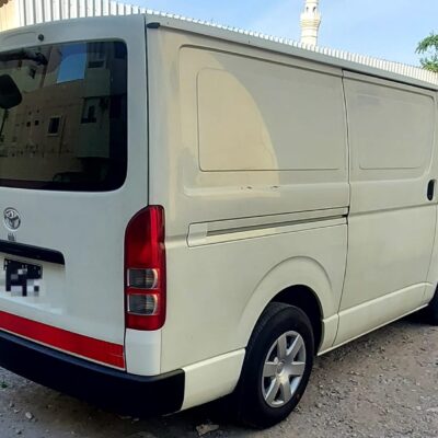 Toyota Hiace 2017